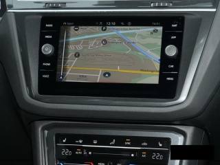VOLKSWAGEN Tiguan usata, con Boardcomputer