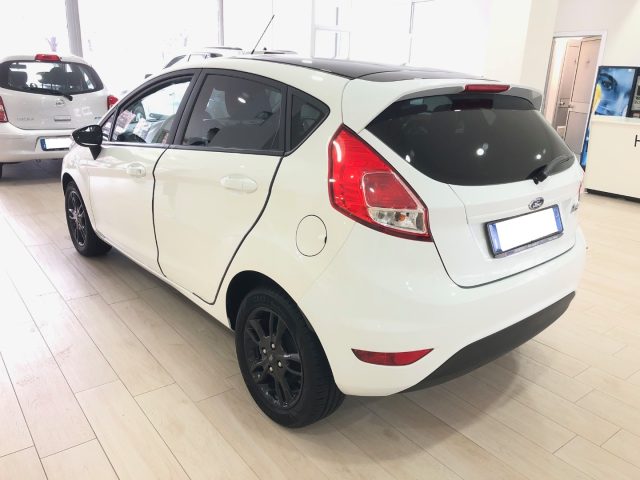 FORD Fiesta usata, con Controllo trazione
