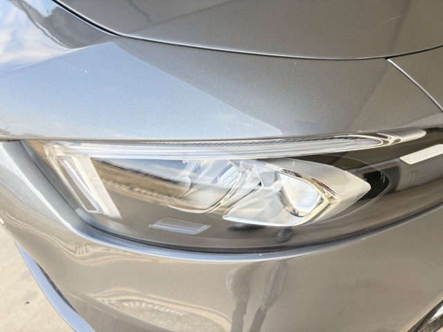 MERCEDES-BENZ A 180 usata, con Specchietti laterali elettrici