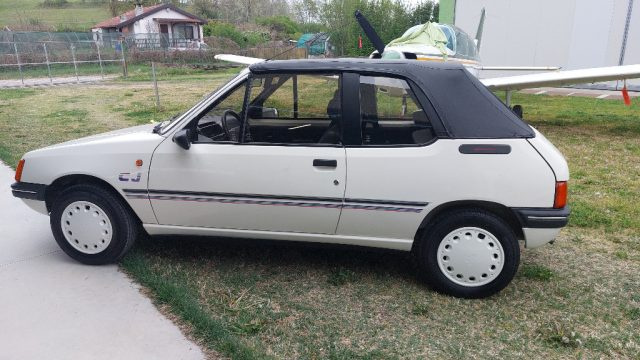 PEUGEOT 205 usata 6