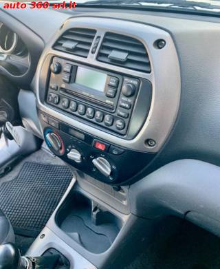 TOYOTA RAV 4 MY23 usata, con Servosterzo