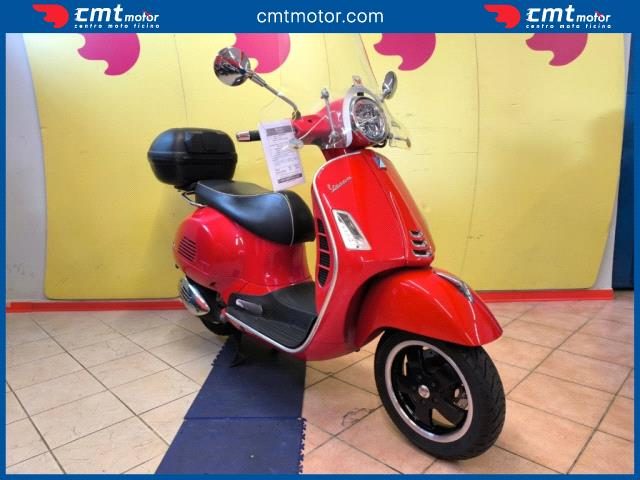 VESPA GTS 300 usata 2