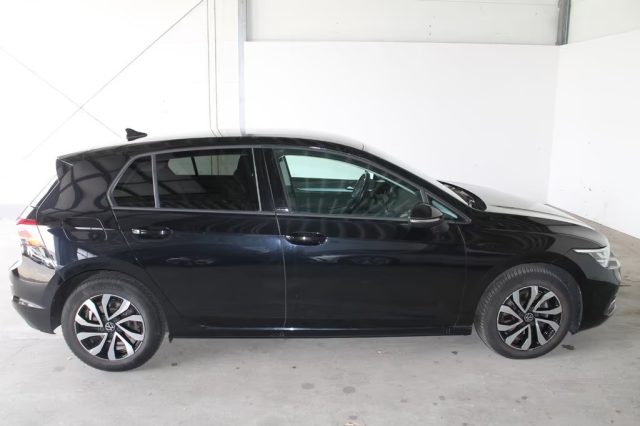 VOLKSWAGEN Golf usata, con Alzacristalli elettrici