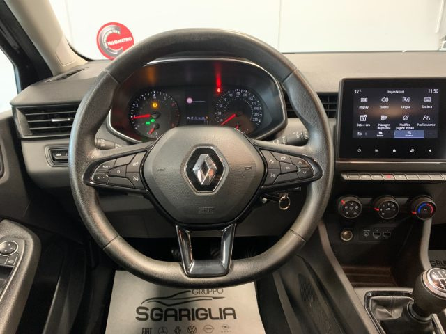 RENAULT Clio usata, con Touch screen