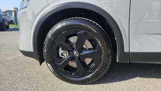 NISSAN Qashqai usata, con Vetri oscurati
