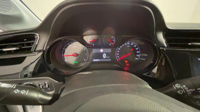 OPEL Corsa usata, con Park Distance Control