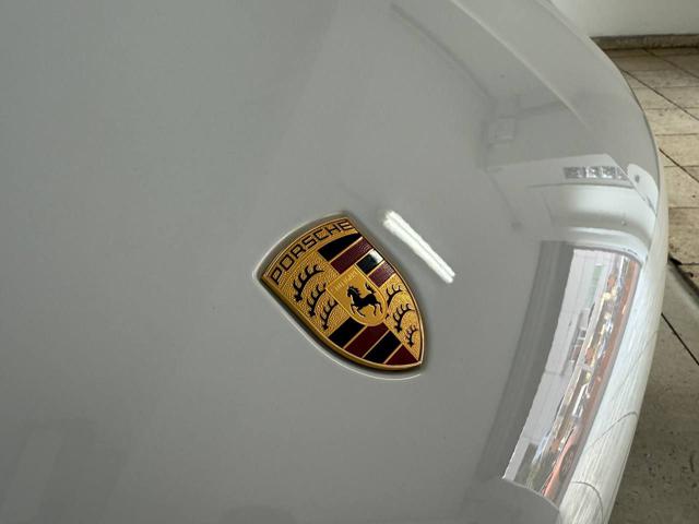 PORSCHE Macan usata, con Boardcomputer