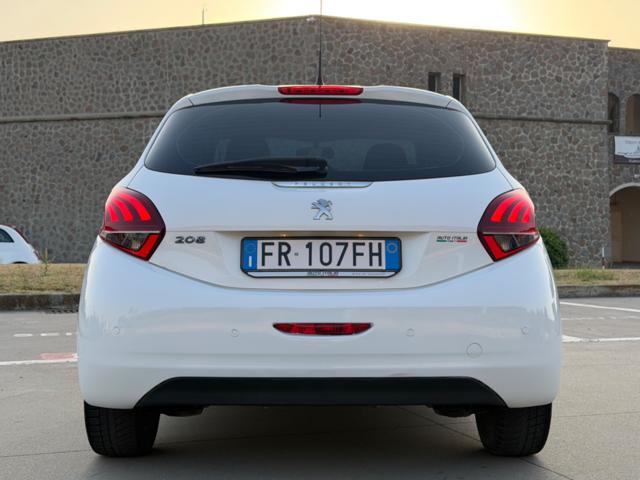 PEUGEOT 208 usata, con Boardcomputer