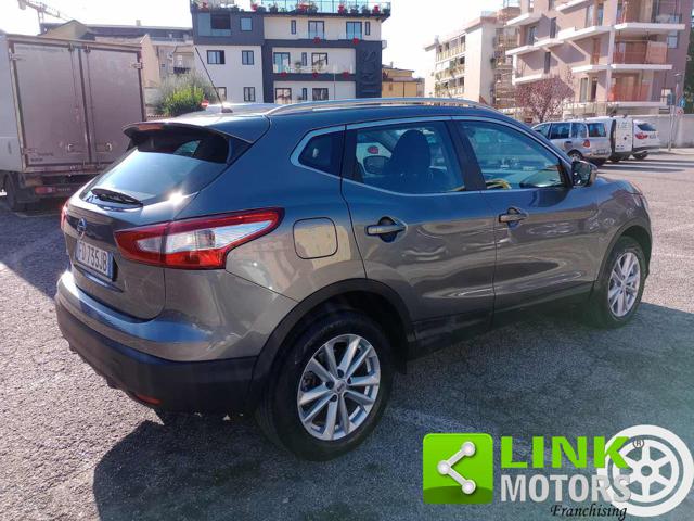 NISSAN Qashqai usata, con Autoradio