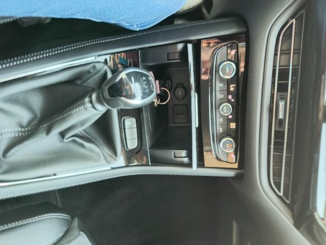 OPEL Grandland usata, con Specchietti laterali elettrici