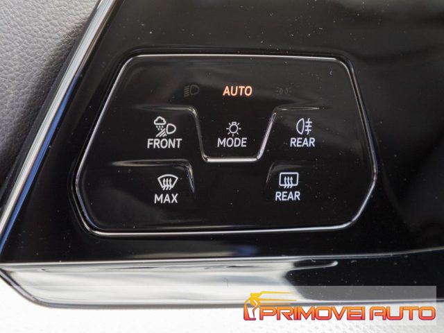 VOLKSWAGEN Golf usata, con Controllo trazione