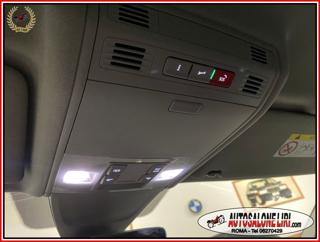 VOLKSWAGEN Tiguan usata, con Leve al volante