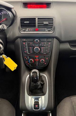 OPEL Meriva usata 8