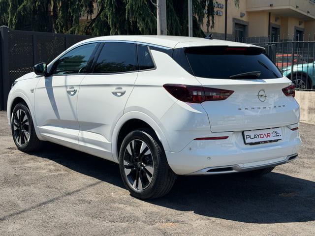 OPEL Grandland usata, con Autoradio