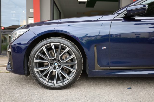 BMW 730 usata, con Fendinebbia