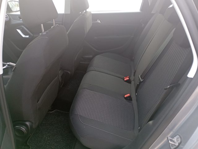PEUGEOT 308 usata, con Boardcomputer