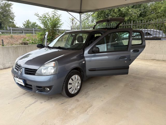 RENAULT Clio usata 27