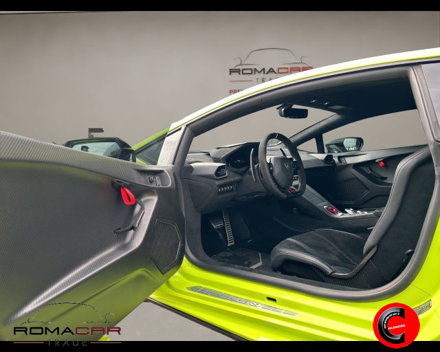 LAMBORGHINI Huracan usata 22