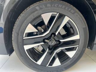 PEUGEOT 208 usata, con Autoradio