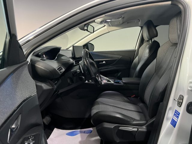 PEUGEOT 3008 usata, con Autoradio