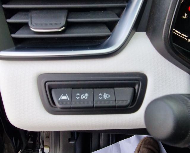 RENAULT Clio usata, con Park Distance Control