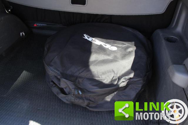 VOLKSWAGEN Touran usata 33
