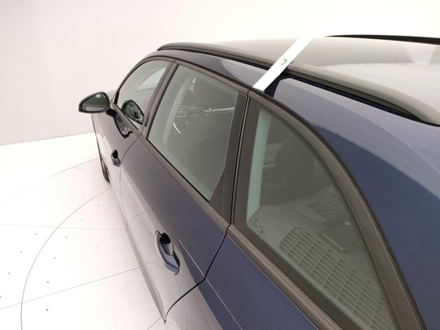 AUDI A4 usata, con Autoradio digitale