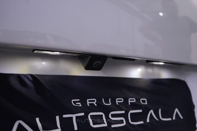 PEUGEOT 5008 usata 36