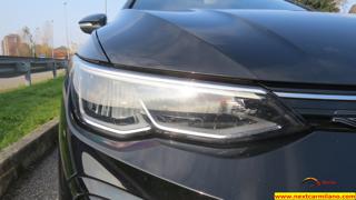 VOLKSWAGEN Golf usata, con USB