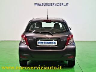 TOYOTA Yaris usata 42