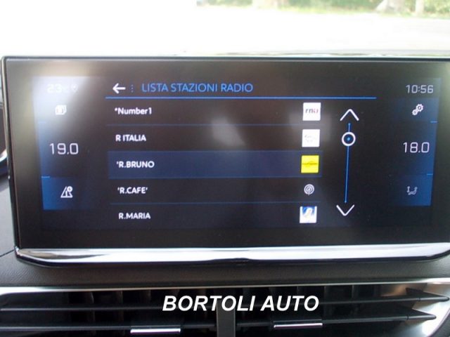 PEUGEOT 3008 usata, con Sistema di navigazione