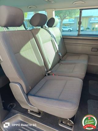 VOLKSWAGEN Caravelle usata, con Airbag Passeggero