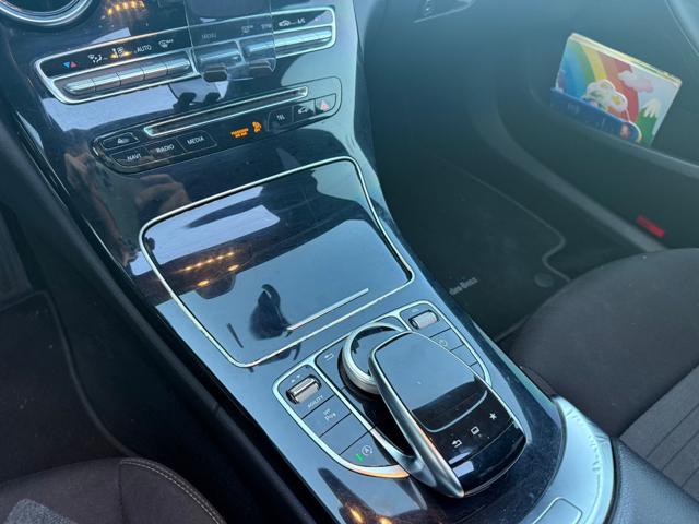 MERCEDES-BENZ C 200 usata, con Chiusura centralizzata