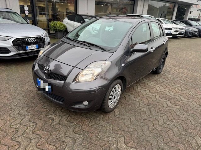TOYOTA Yaris usata, con Airbag laterali