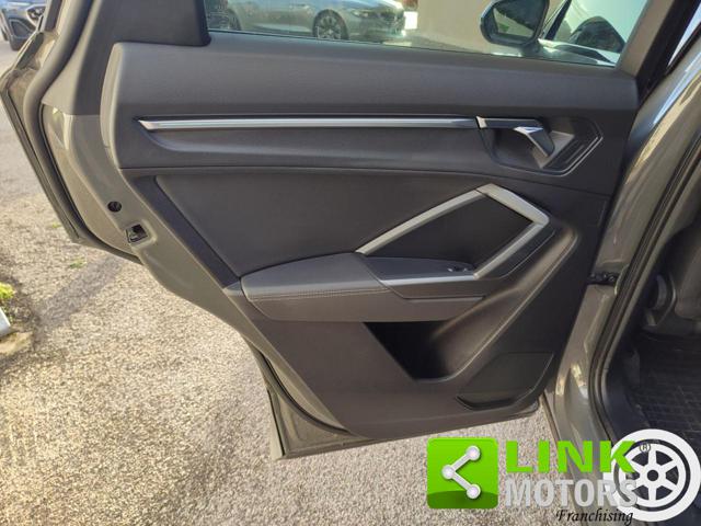 AUDI Q3 usata, con Park Distance Control