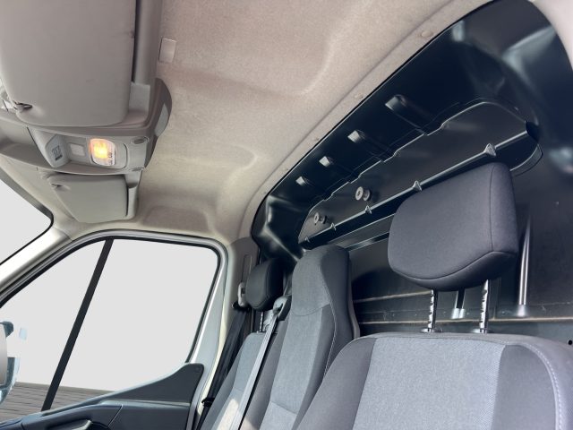 RENAULT Master usata 12