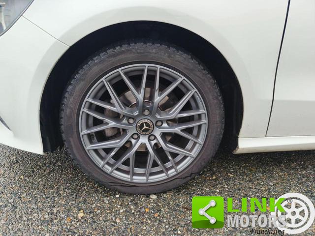 MERCEDES-BENZ A 180 usata, con Specchietti laterali elettrici