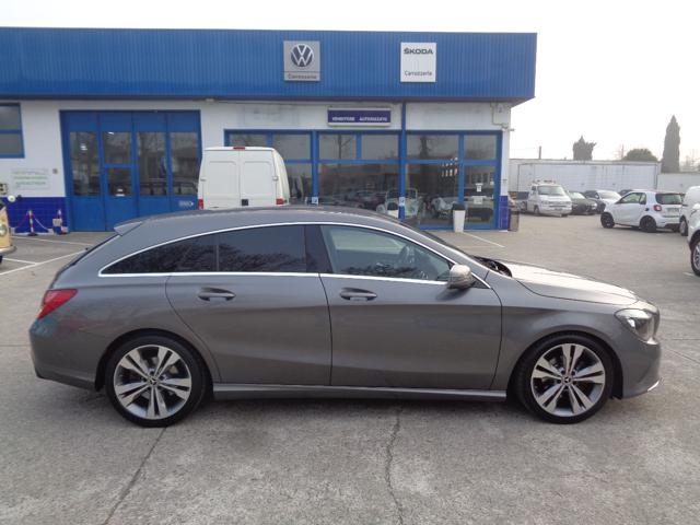 MERCEDES-BENZ CLA 200 usata, con Autoradio