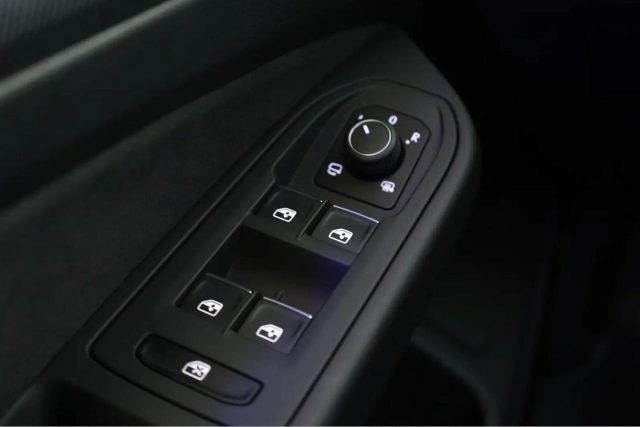 VOLKSWAGEN Golf GTI usata, con Vetri oscurati
