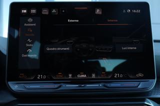 SEAT Leon usata, con Sistema di avviso di distanza