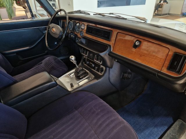 JAGUAR XJ6 usata 10