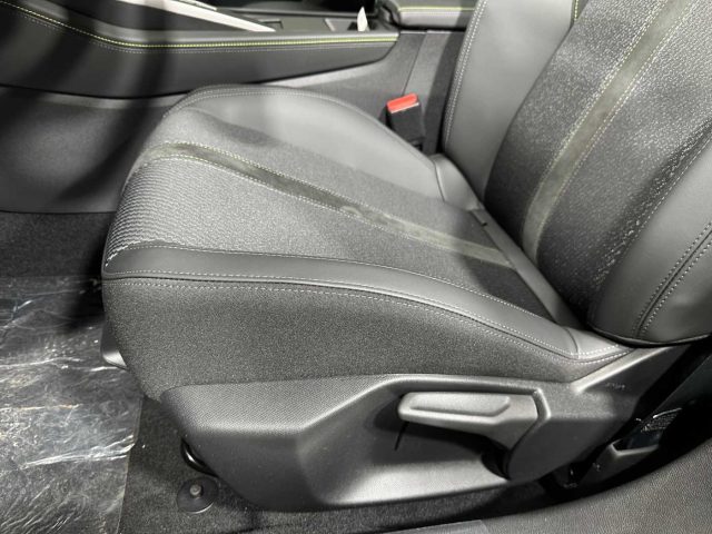 PEUGEOT 308 usata, con Sensore di pioggia
