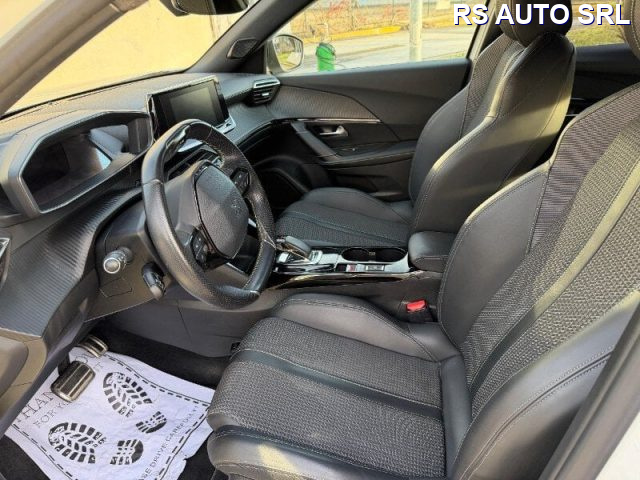 PEUGEOT 2008 usata, con Chiusura centralizzata