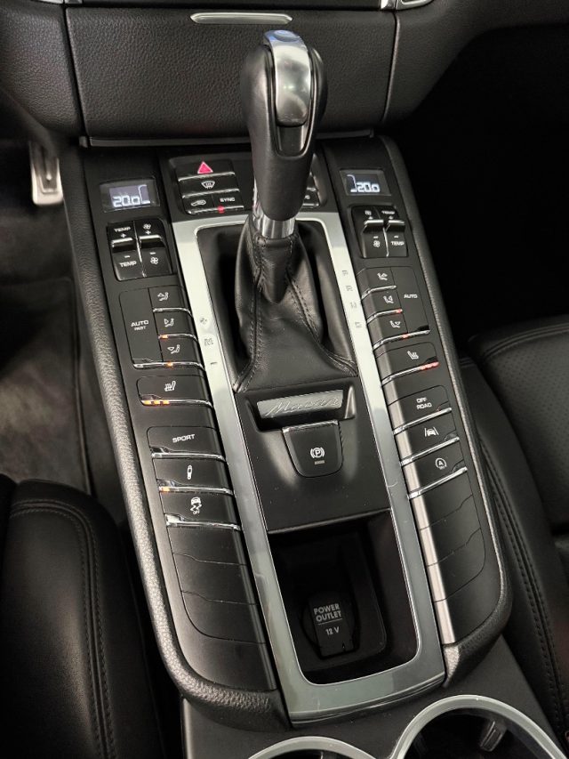 PORSCHE Macan usata, con Controllo trazione
