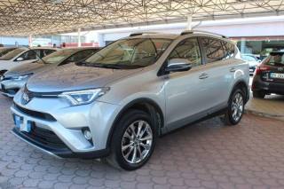 TOYOTA RAV 4 usata, con Airbag
