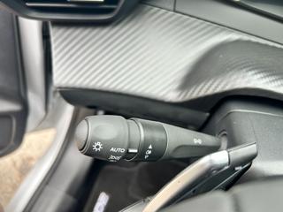 PEUGEOT 208 usata, con USB