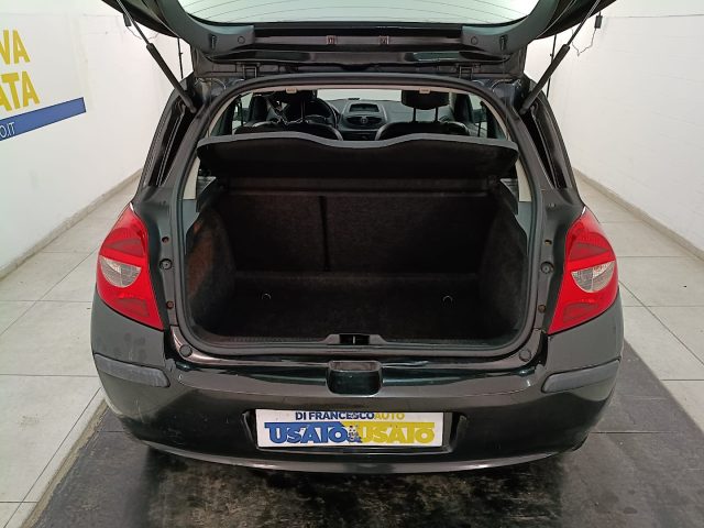 RENAULT Clio usata 11