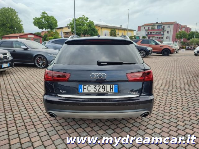 AUDI A6 allroad usata, con Sensori di parcheggio posteriori