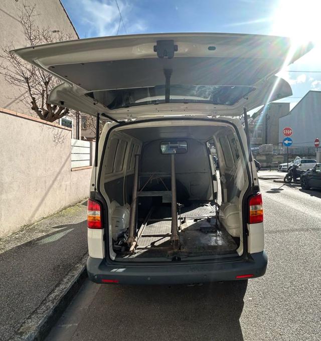 VOLKSWAGEN Transporter usata 21