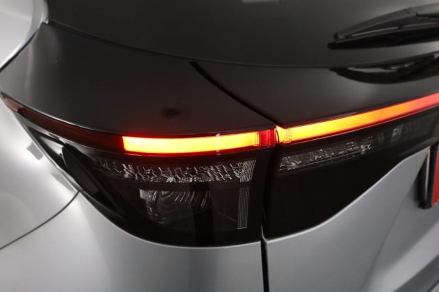 TOYOTA Yaris Cross usata 9